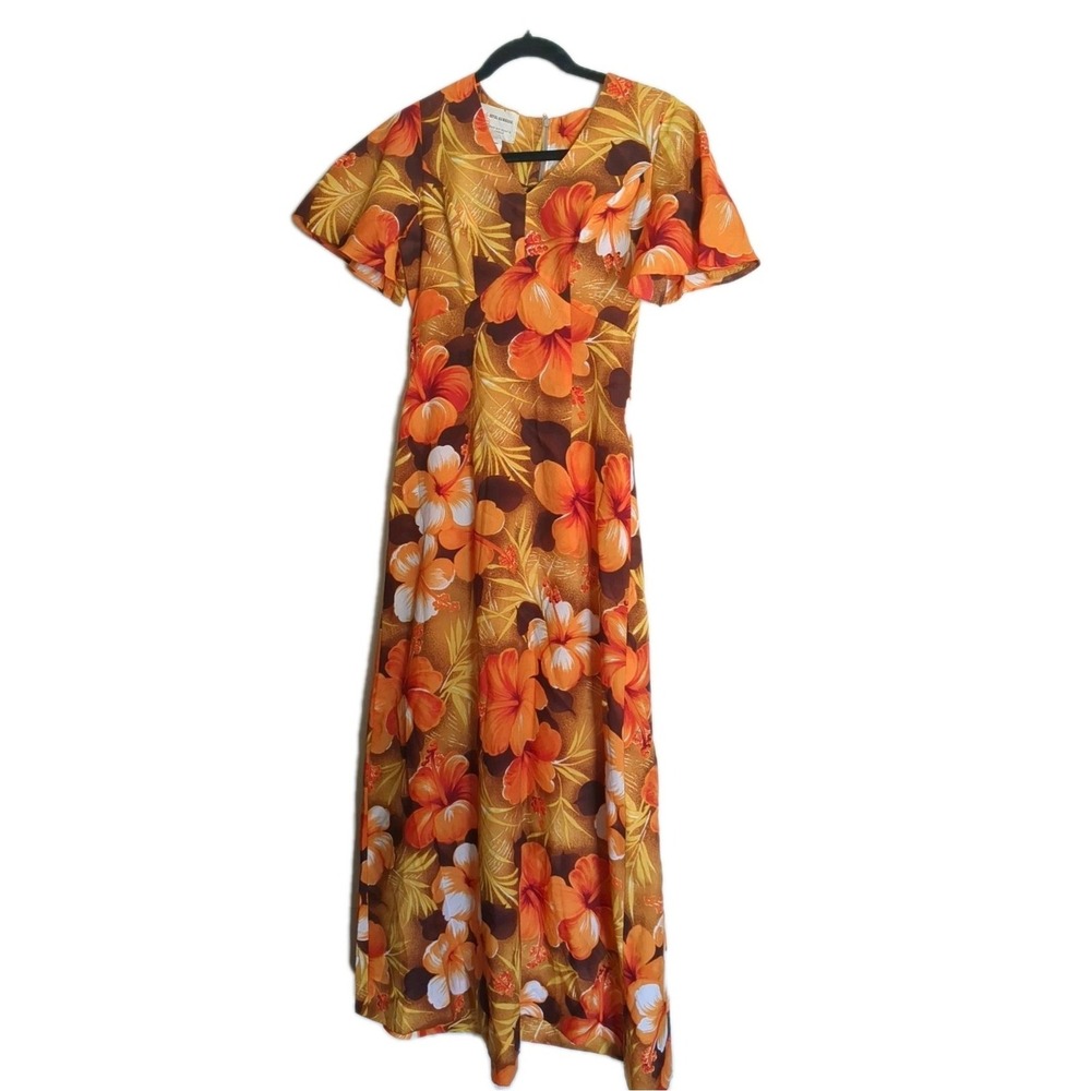 Vintage 1970s Royal Hawaiian Dress Size 8 Medium‎ Aloha Tiki